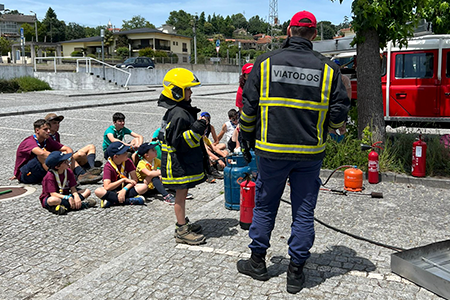 Manuseamento de extintores - Escuteiros Braga