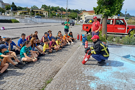 Manuseamento de extintores - Escuteiros Braga