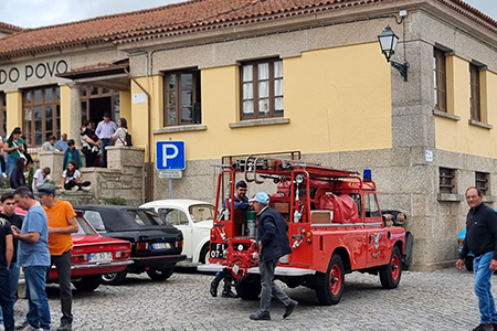 II Passeio de Carros Clássicos